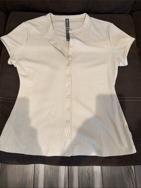 Ivoire soft cream short -sleeve botton-front